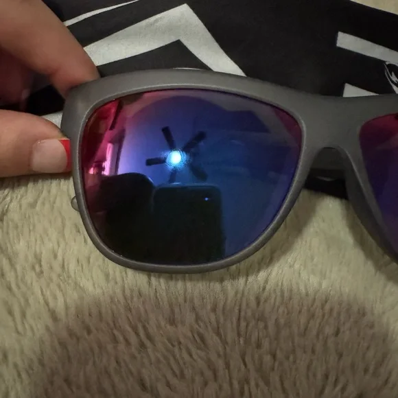 ELECTRIC VISUAL | Caffeine Sunglasses | Grey - Picture 4 of 10